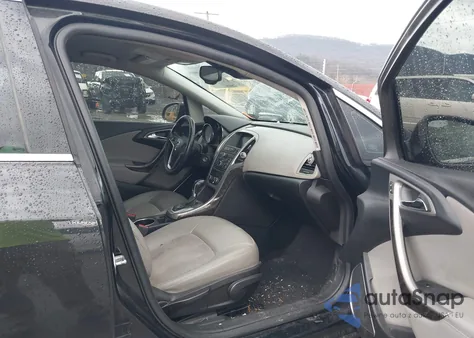 2015 Buick Verano Convenience Group из США, поврежденный, VIN 1G4PR5SK5F4174532